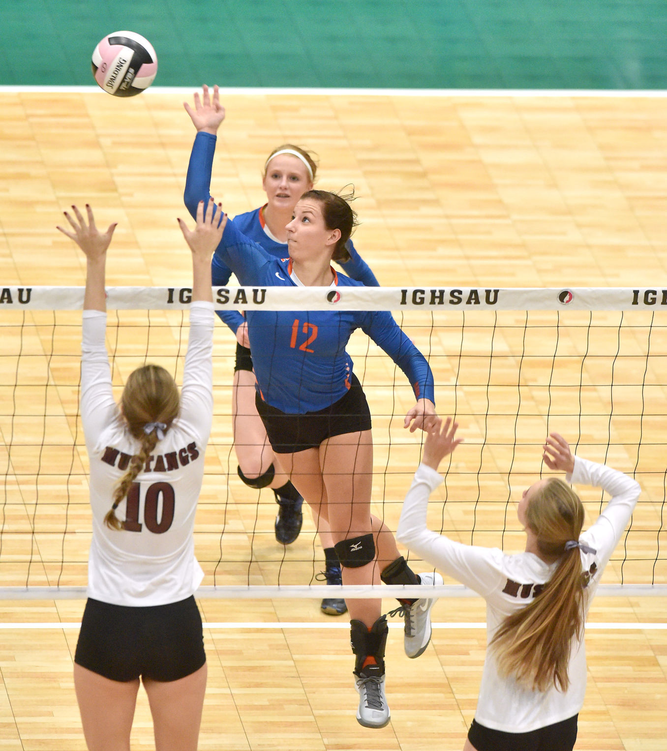 Sioux Center vs Mount Vernon state volleyball